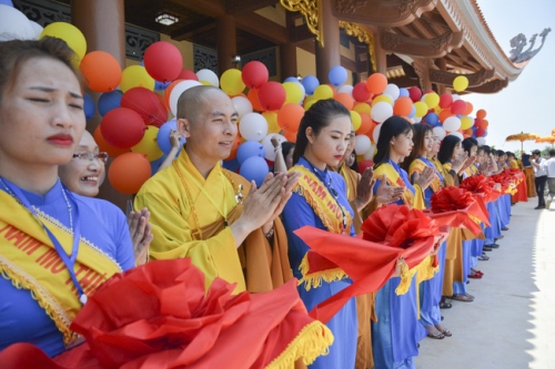 Opening Ceremony of Co Am Pagoda - Nghe An