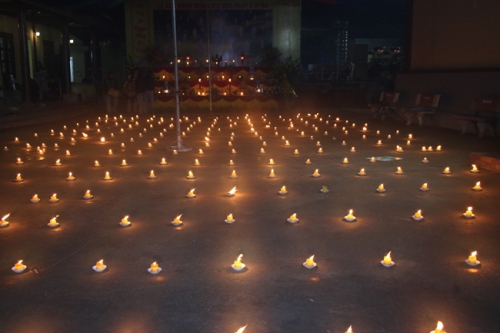 The flower lantern ceremony commemorating the Amitabha Buddha at Tieu Dao Pagoda - Quang Ninh province