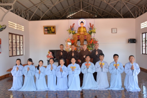 Visiting and Wishing a Happy New Year to Noble Venerables