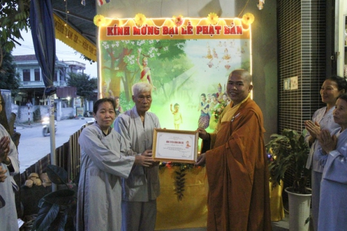 Dong Cao Pagoda granting the merit certificate to Buddhists having design of the Lumbini garden