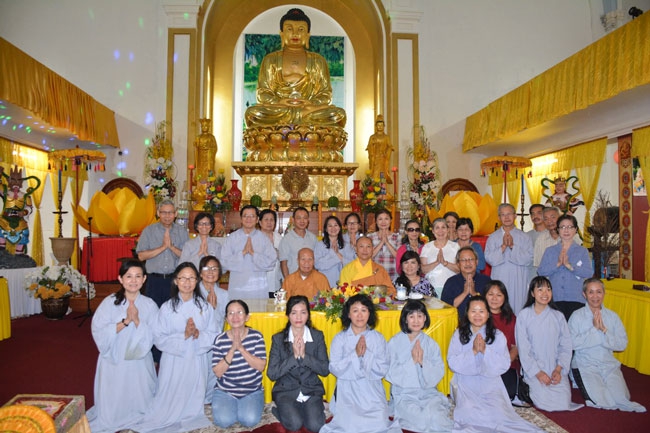 Dharma preaching at Phat Quang Pagoda, Pennsylvania - United States