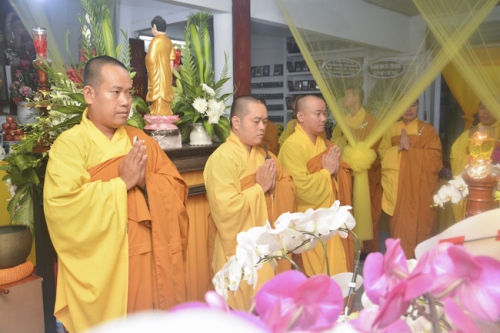 Visiting the Late Most Venerable Thich Buu Long