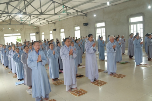 Five - day cultivating course at Dong Cao Pagoda in Thanh Hoa Province