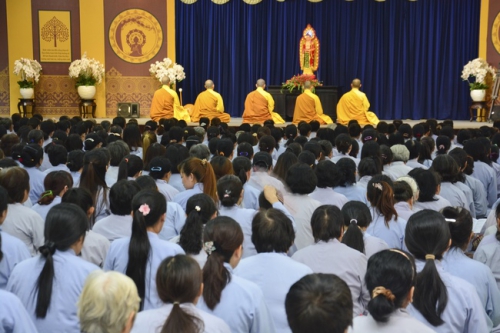 Tu niệm Phật một ngày