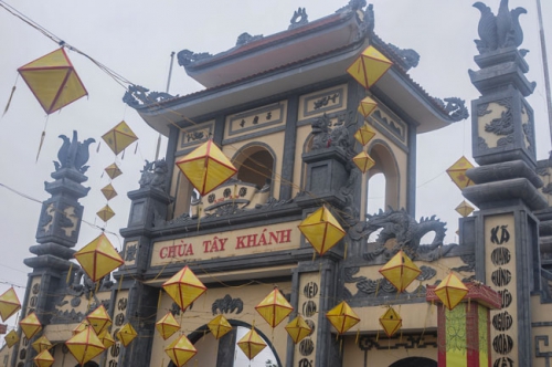Tay Khanh Pagoda, Thai Binh Province is welcoming the Lunar New Year (Goat Year)