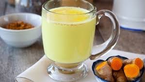 Haldi Ka Doodh (Hot Turmeric Milk)
