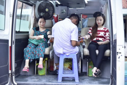 The humanity activity of blood offering