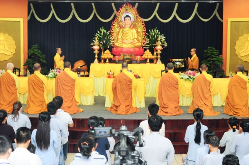 The Second Ceremony of Taking Refuge in the Triratna of 2015