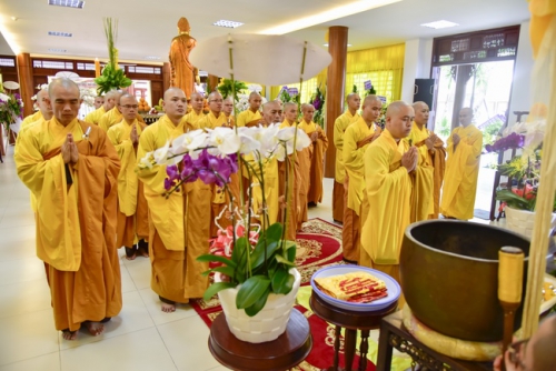 Paying the last Tribute to Late Most Venerable Thich Duc Chon