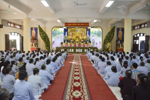 The Ullambana ceremony of pious gratitude at Tay Khanh Pagoda in Thai Binh Province
