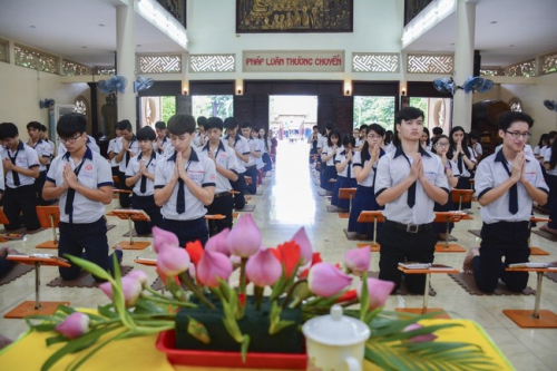Praying before Examination