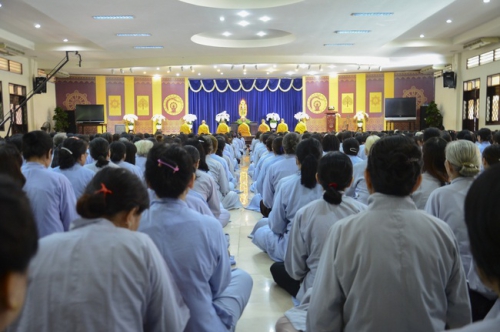 Tu niệm Phật một ngày