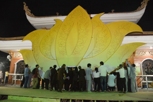 Công tác chuẩn bị mừng đại lễ Phật đản