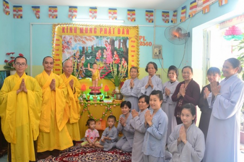 Granting Commendatory to Buddhists Celebrating Vesak with Platforms or Lumbini Gardens at home
