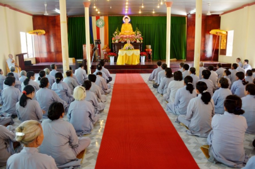 Giảng pháp tại chùa Hưng Pháp – Đồng Nai