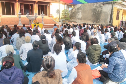 One-Day peaceful cultivation at Tieu Dao Pagoda in Quang Ninh Province