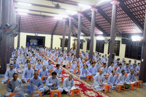 Khóa tu bát quan trai tháng 9 tại chùa Hòa Phúc - Hà Nội