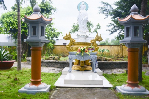 Presenting the ceremony of Joyful Dedication at Kien Co Monastery