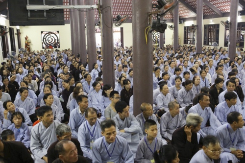 The Filial Piety Ullumbana Festival at Hoa Phuc pagoda- Hanoi