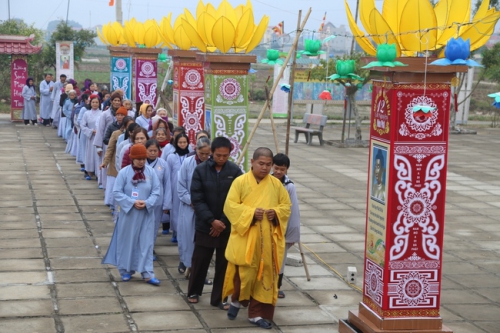 The third retreat of “Learning as the Buddha‘s practice” at Dong Cao Pagoda in Thanh Hoa Province.