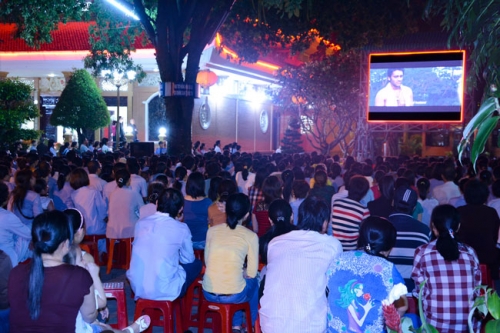 Public Screening the Film of “The Buddha’s Life”
