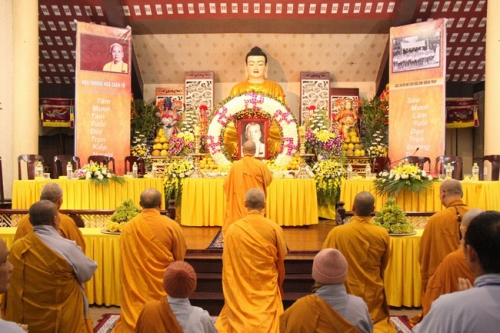 The Memorial Ceremony of Late Venerable Master Ngo Chan Tu. Founder of Hoang Phap Pagoda