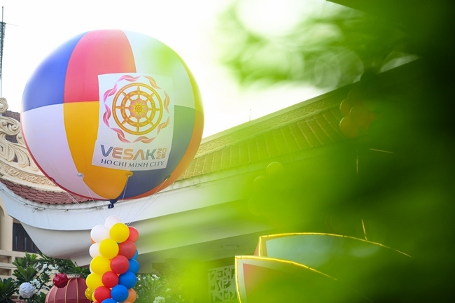 Cảm nhận lễ chiêm bái Xá Lợi Phật, chiêm bái trái tim Bồ Tát Thích Quảng Đức và Đại lễ Phật đản – Vesak 2025