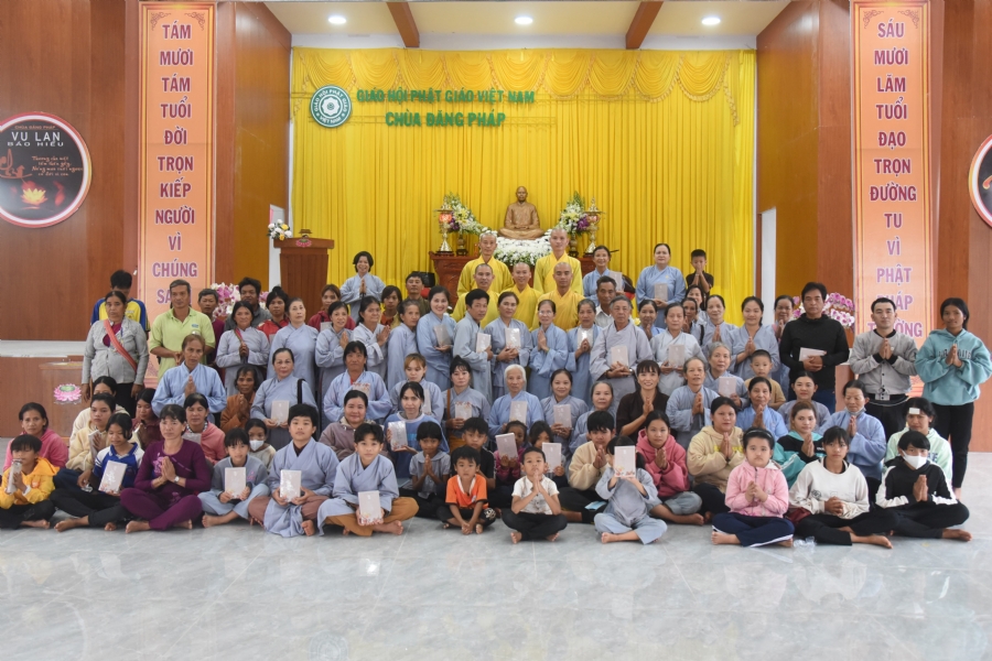 Chùa Đăng Pháp, Bình Phước: Lễ tưởng niệm cố đại lão Hoà thượng Ngộ Chân Tử và khoá tu một ngày an lạc