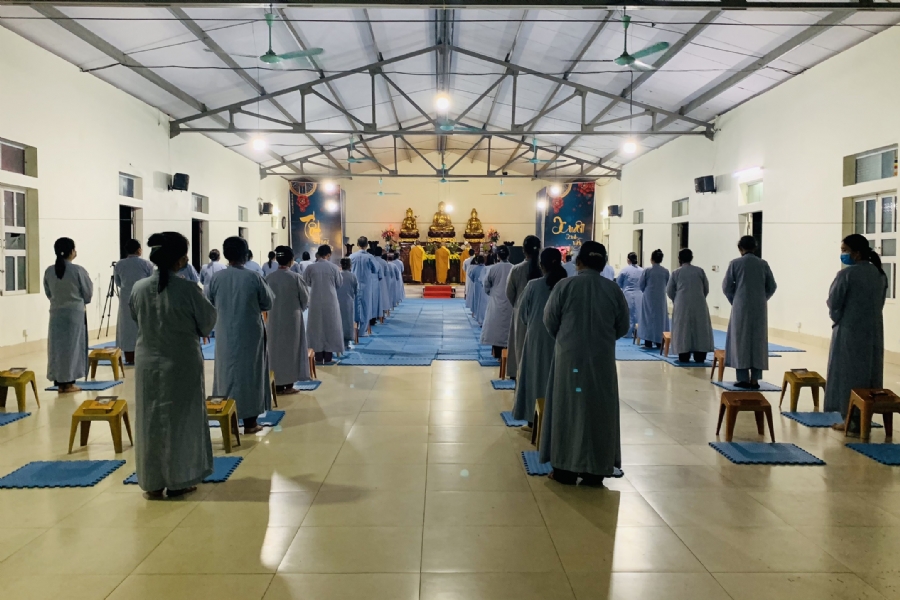 Chùa Đống Cao: Ngày thứ Ba Khóa tu 