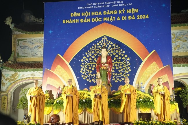 Candle Lighting Ceremony to commemorate Amitabha’s Buddha in 2024 at Dong Cao Pagoda – Thanh Hoa