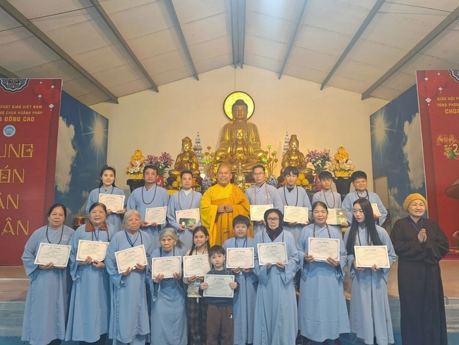 One - Day Practice and Taking in Three-Jewel Refuge at Dong Cao pagoda, Thanh Hoa