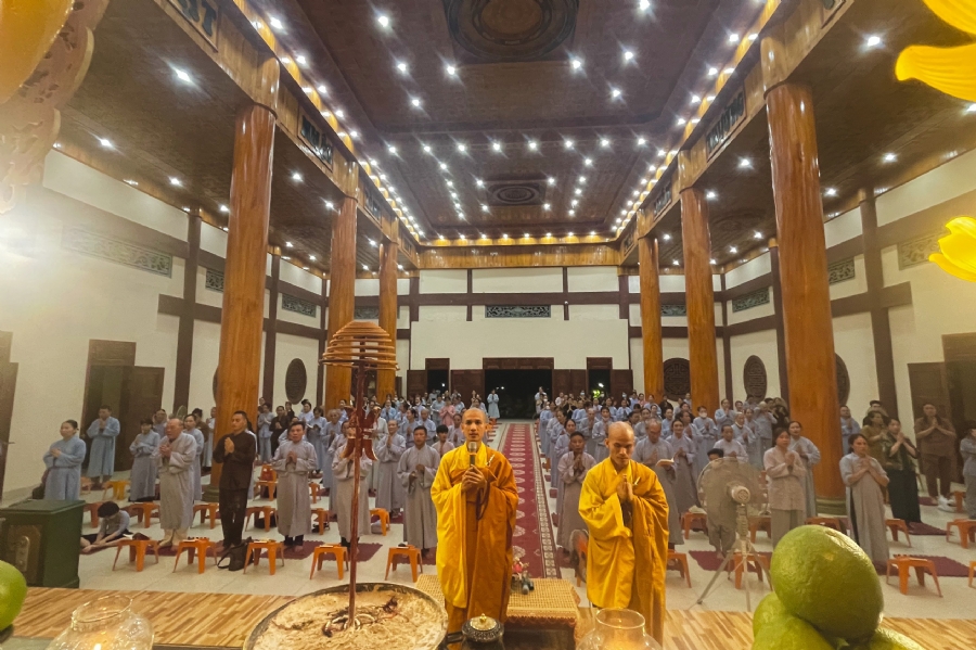 Repentance ceremony on March 29th, Year of the Cat at Giai Lam Temple – Ha Tinh