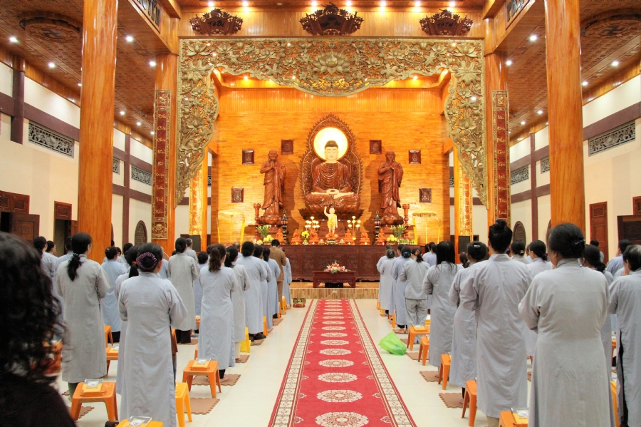 Repentance Ceremony at Giai Lam Pagoda - Ha Tinh
