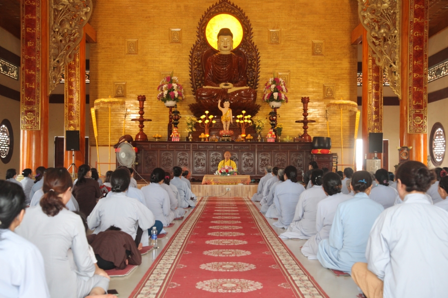 One- day Retreat at Giai Lam Pagoda - Ha Tinh