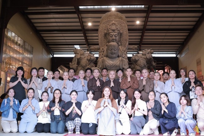 Chùa Linh Ẩn – Đài Loan: Pháp Hội trì tụng Kinh Địa Tạng Bồ Tát Bổn Nguyện tại MiaoLi