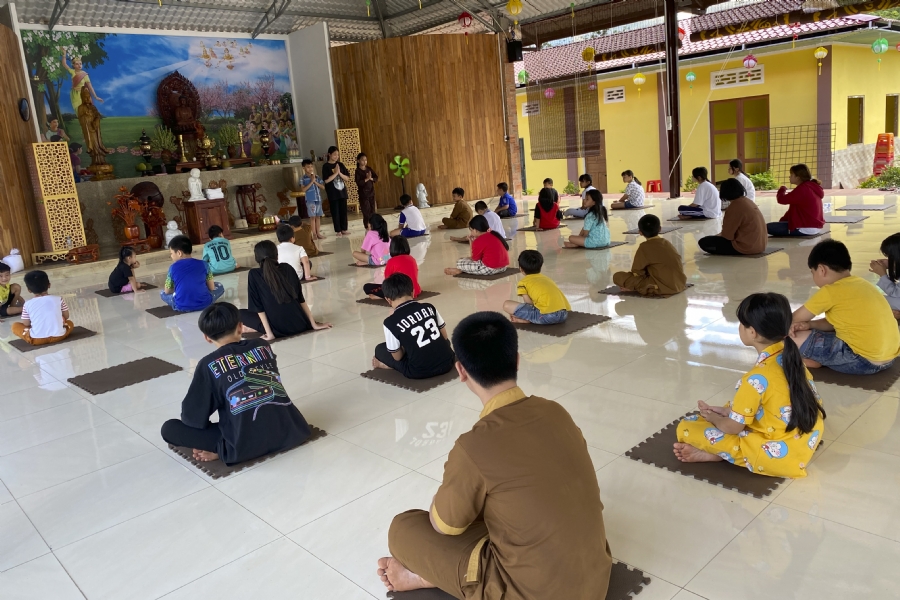 Kid Playground at Suoi Phap Pagoda