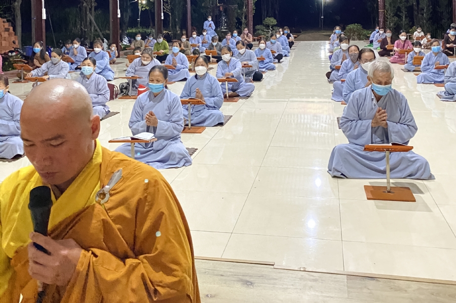 Periodic repentant Ceremony at Suoi Phap Pagoda