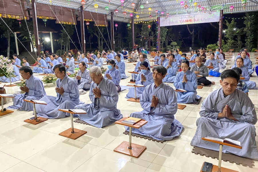 Chùa Suối Pháp: Lễ sám hối định kỳ