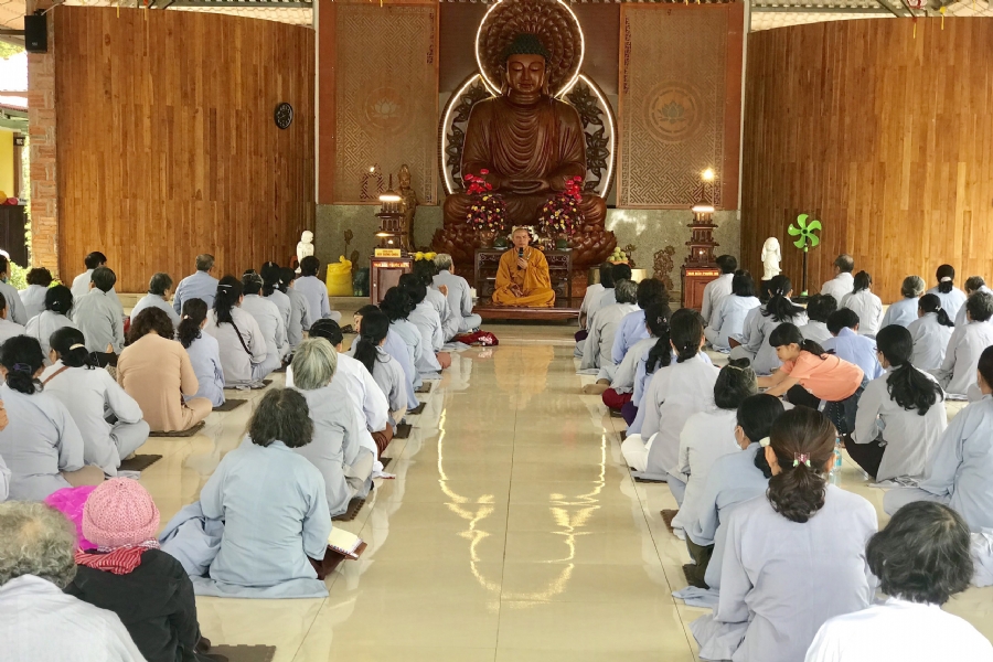 One-Day Peaceful Retreat at Suoi Phap Pagoda