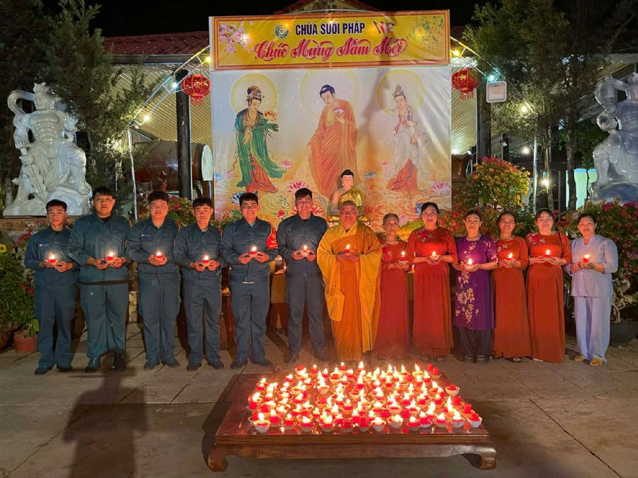 Chùa Suối Pháp - Tây Ninh: Lễ cầu an và thắp nến cầu nguyện đầu Xuân Bính Ngọ 2026.