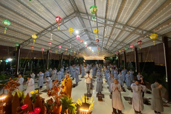 Chùa Suối Pháp – Tây Ninh: Lễ sám hối 14/02(N) Quý Mão