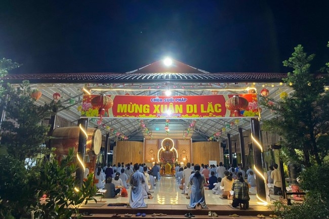 Repentance ceremony on March 14th, Year of the Cat at Suoi Phap Pagoda, Tay Ninh