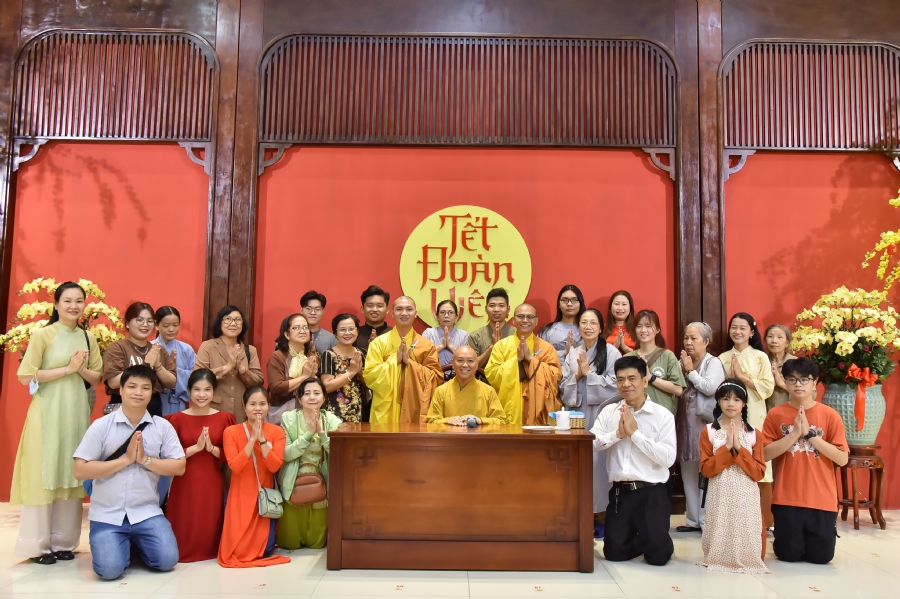 Series of photos on the 3rd day of Lunar New Year