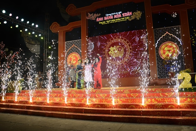 Chương trình ca nhạc mừng xuân Kỷ Hợi