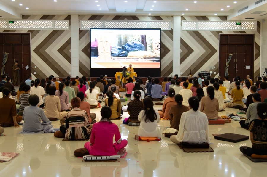 Công ty Thanh Lọc Thân Tâm: Khóa Thiền Minh Sát Tuệ