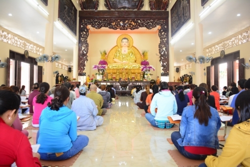 FSI Company Praying for Good Start in New Year