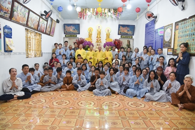 One-Day Retreat at Minh Chat ashram in Can Tho