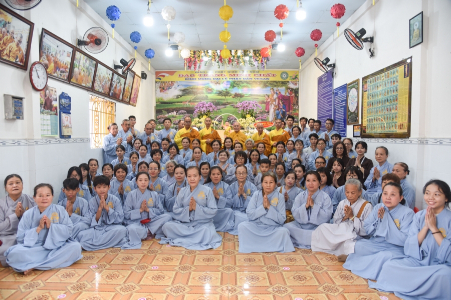 One-Day Retreat at Minh Chat ashram in Can Tho