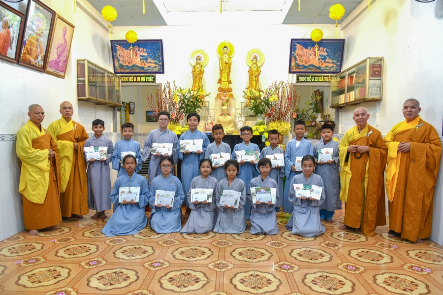 Repentant Ceremony at Minh Chat ashram in Can Tho