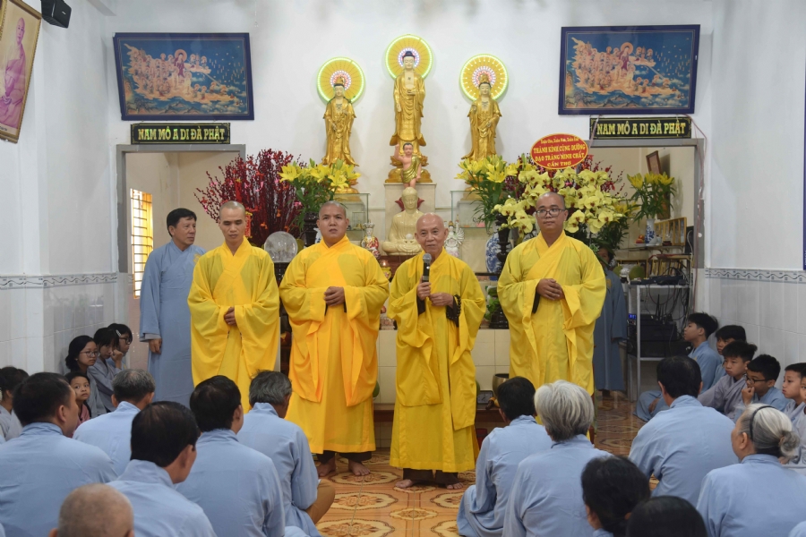 Đạo tràng Minh Chất, Cần Thơ – Tu niệm Phật một ngày